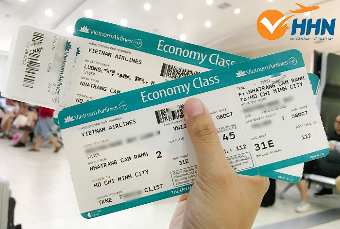 Lý Do Giá Vé Máy Bay Thay Đổi Và Những Lưu Ý Khi Đi Máy Bay